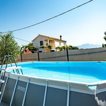 House Red Earth - Kastel Stafilic Σπίτι διακοπών *
